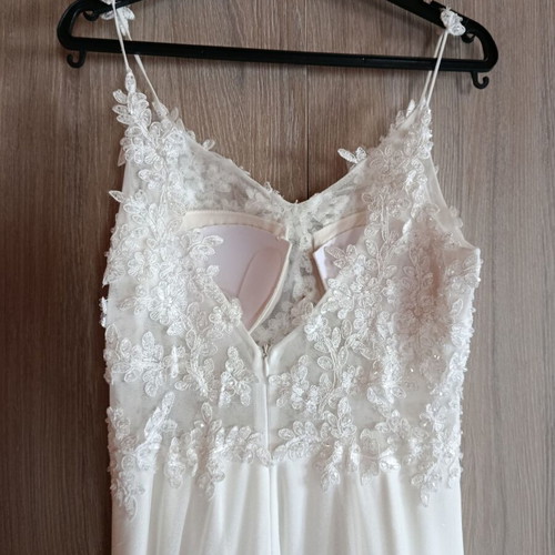 Wedding dress with veil and 4 flower girls dresses, white, size S
