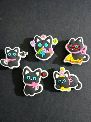 Crocs Charms Black Cat Love set like new