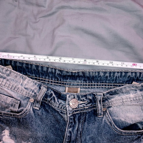 Denim shorts S with distressed details refurbished