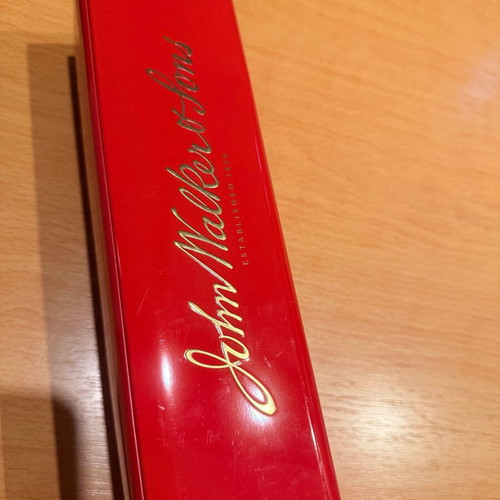 Johnnie Walker Red Label collectible red case like new