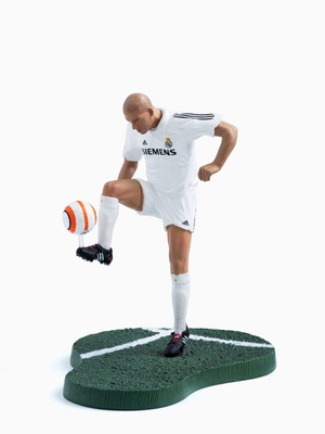 Zidane 5 Real Madrid collectible figure