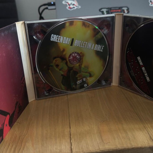 GreenDay Bullet in a Bible CD used, punk
