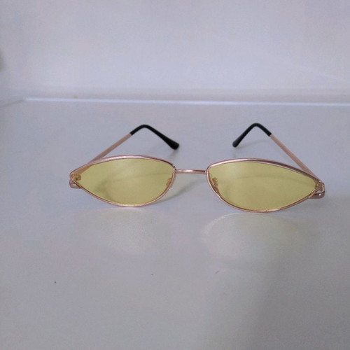 Sunglasses used with yellow lens and lightweight frame