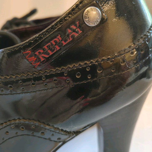 Replay women's oxford heels used, black patent leather