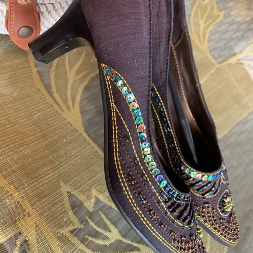 Shoes new chocolate color with sequins and beads, size 36