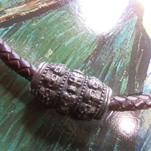 Leather Necklace Fort Tempus with Skull Pendant new, brown and silver
