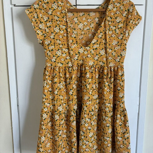 Floral dress Bershka like new, size S