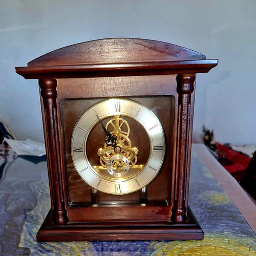 Old clock for living room new, fully functional