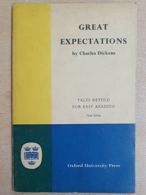 Great Expectations book used, English by Charles Dickens