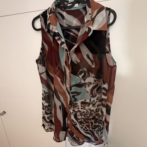 Bill Cost Sheer Sleeveless Shirt size S like new, multicolor