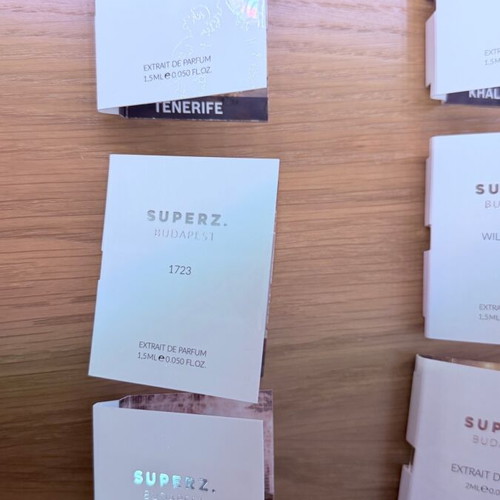 Superz. Budapest Mega Discovery Set tester 13 samples like new