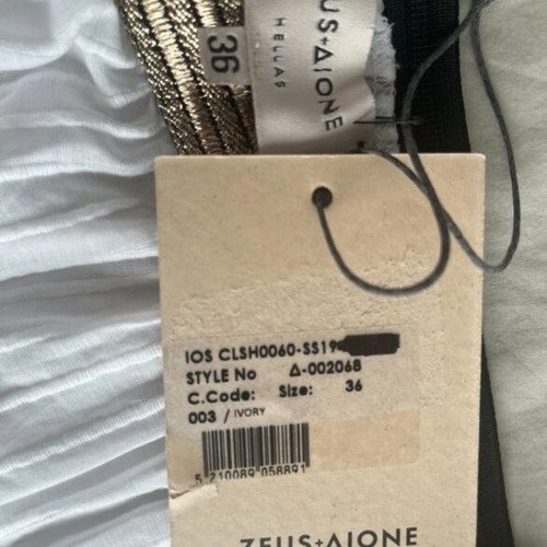 Zeus Dione cotton shorts new with tags, white, size S