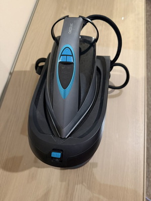 Cecotec steam iron like new