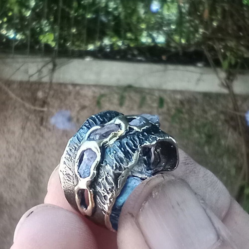 Silver 925 ring with 5 raw spinels, size 60, like new