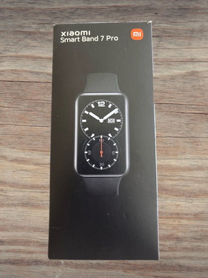 Xiaomi Smart Band 7 Pro като нов, черен, с кутия и зарядно