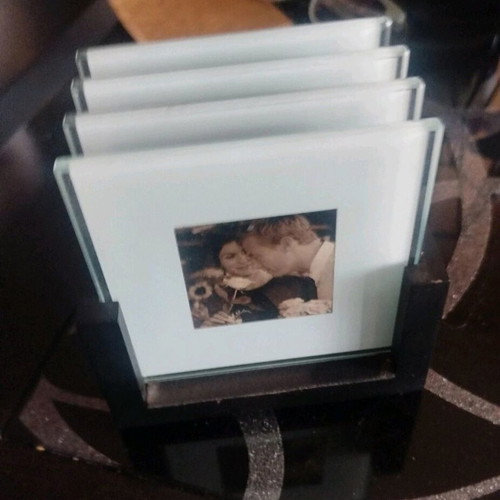 Glass coasters used in Andreas homestores case