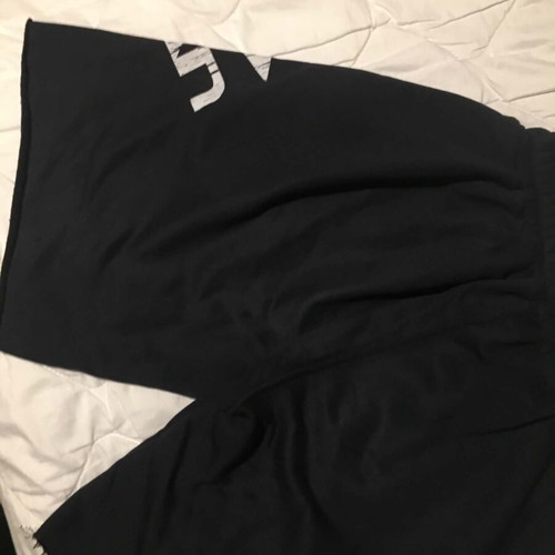 Caan Bermuda shorts like new, size M, dark blue