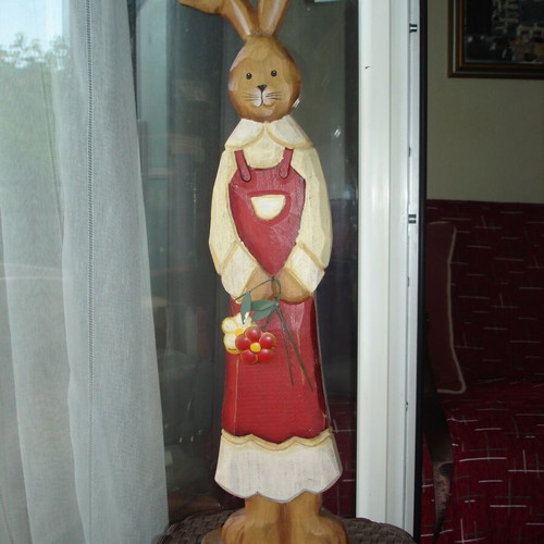 Wooden decorative bunny like new, 62cm height