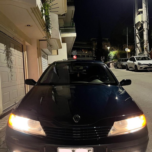 Renault Laguna 2002 1.6 16V 110PS