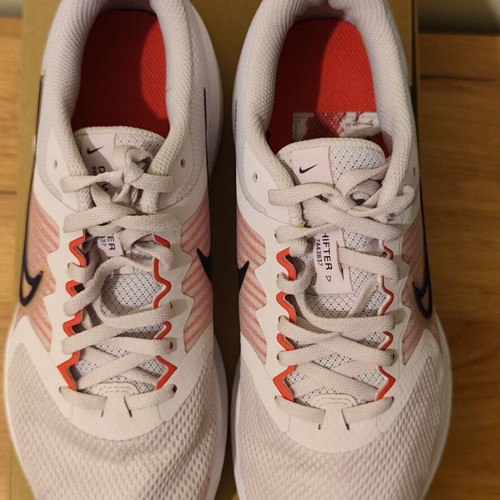 Αθλητικά Παπούτσια Nike WMNS Downshifter 11 μεταχειρισμένα, νούμερο 40,5, πολύχρωμα