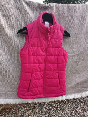 Quechua sleeveless jacket like new, pink, size S