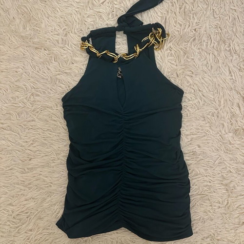 Elastic cypress blouse like new with gold details