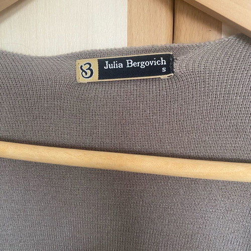 Julia Bergovich cardigan like new, one size, grey-beige