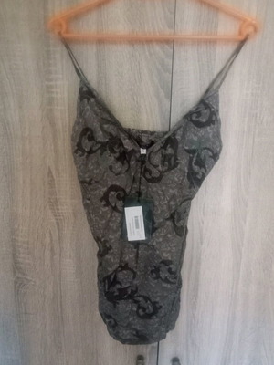 Strap top shirt new, size S
