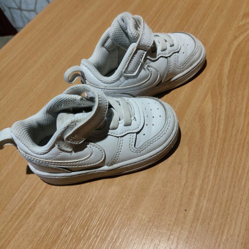 Nike shoes used No 21