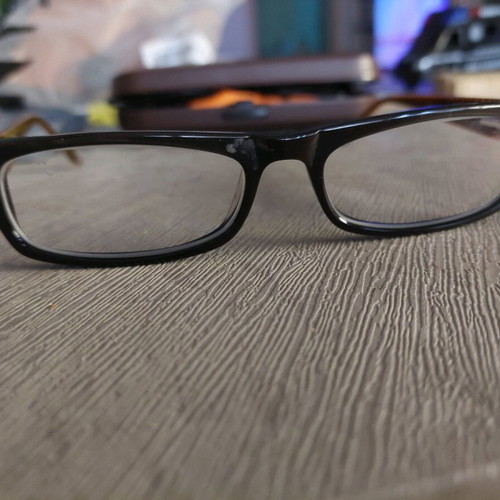 Eyeglasses like new, black and brown
