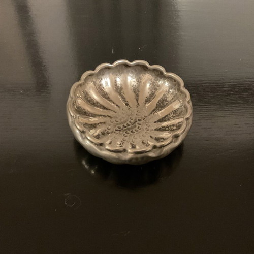 Silver-plated small bowl like new with silver plated engraving