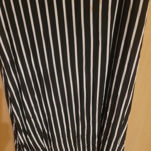 Anna Riska off-shoulder dress like new, black and white, size XL