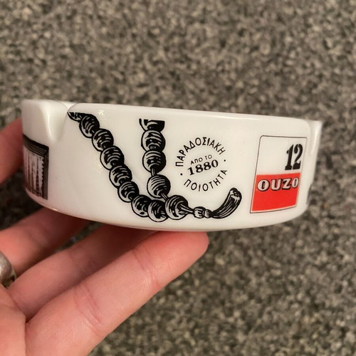 Ouzo ashtray like new, 12 ouzo