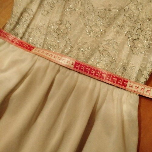 Vintage dress 1983 size 38-40 with elastic waist like new