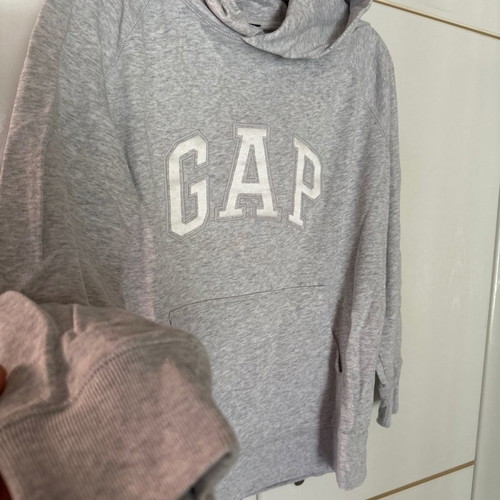 Gap sweatshirt large grey like new