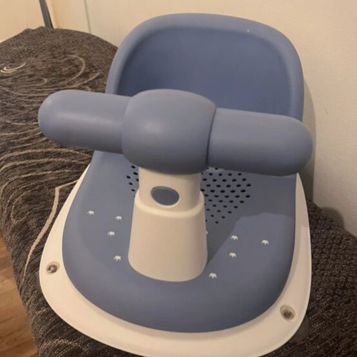 Baby Motor Bath like new, suitable for 6 months and up