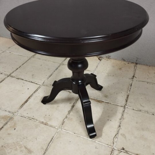 Living room table used, excellent condition