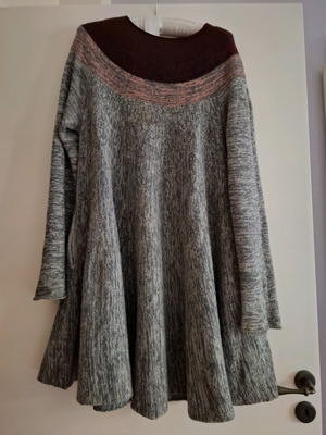 BCBG MAXAZRIA  ΠΛΕΚΤΟ ΦΟΡΕΜΑ ΣΕ ΝΕΑ ΤΙΜΗ!