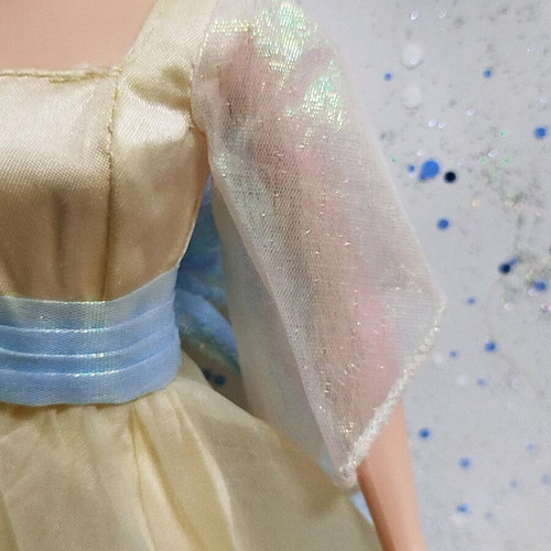Anastasia Dream Waltz Galoob gown 1997 used with flaws
