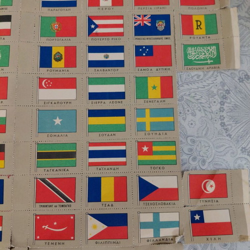 Collectible Flag Stickers from 1962, like new, set of 125