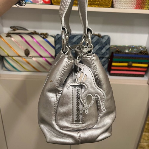 Kipling leather vintage handbag like new, gray silver