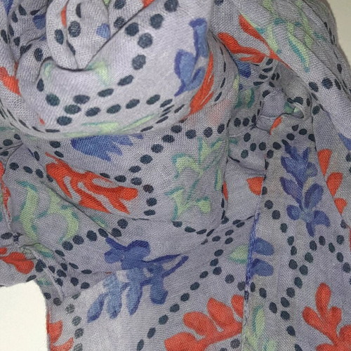 Benetton summer pashmina large, like new, blue multicolor
