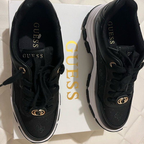 Sneackers αθλητικά παπούτσια Guess μαύρα καινούργια, μέγεθος 41