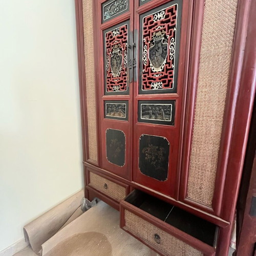 Chinese wardrobe new, height 2.00 m, length 1.00 m, depth 0.55 m