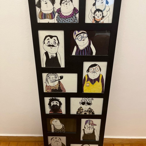 Frame with sketches like new, dimensions 30 x 81 x 1 cm