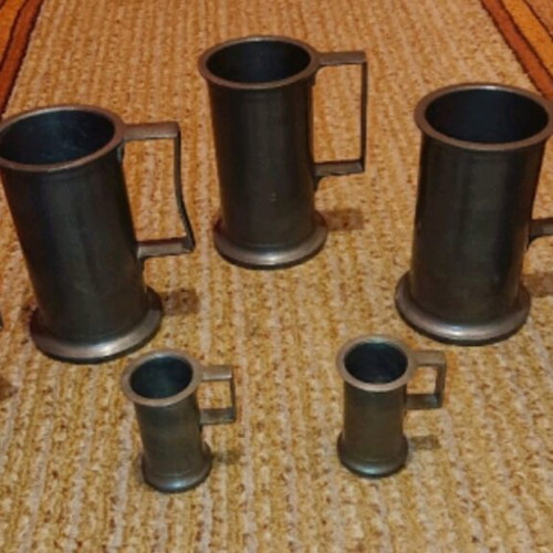 Pewter Measuring Mugs Like New