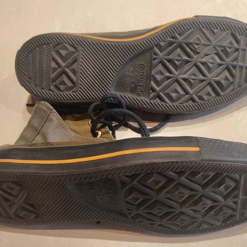 Converse All Star athletic shoes like new, size 42.5, black and brown