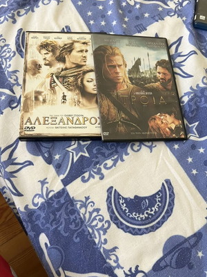 Δύο ταινίες DVD, μεταγλωττισμένες