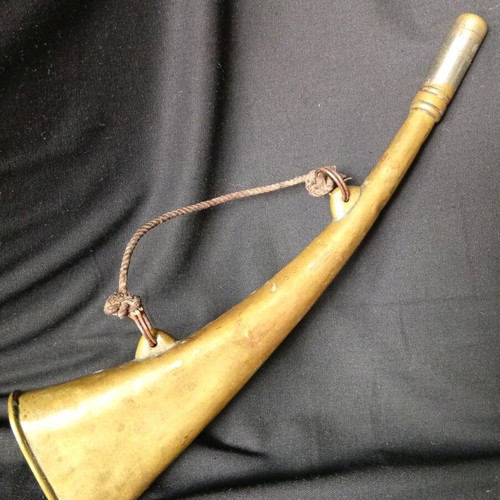 Hunting horn brass 28 cm used