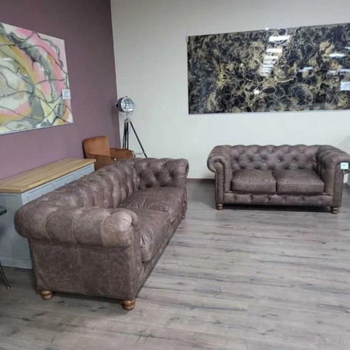 Antique Brown Leather Chesterfield Sofa Set Three- and Two-Seater New